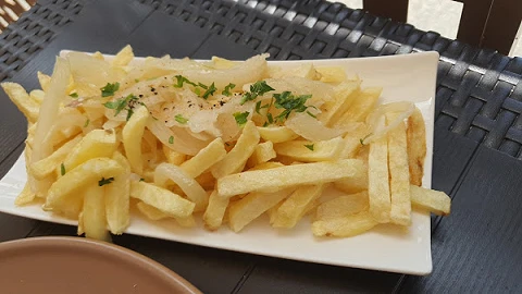 Papas Fritas Con Cebolla